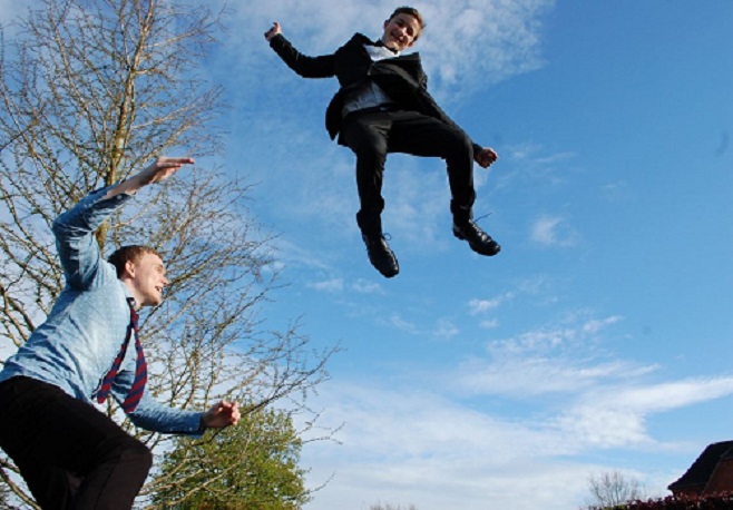 Trampoline for health – 20 (INCREDIBLE) Benefits of rebounding